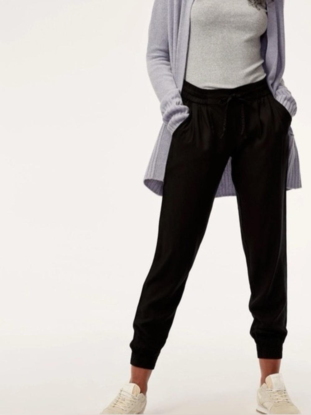 🌿2/$25 • Aritzia Talula Los Feliz Jogger Pant